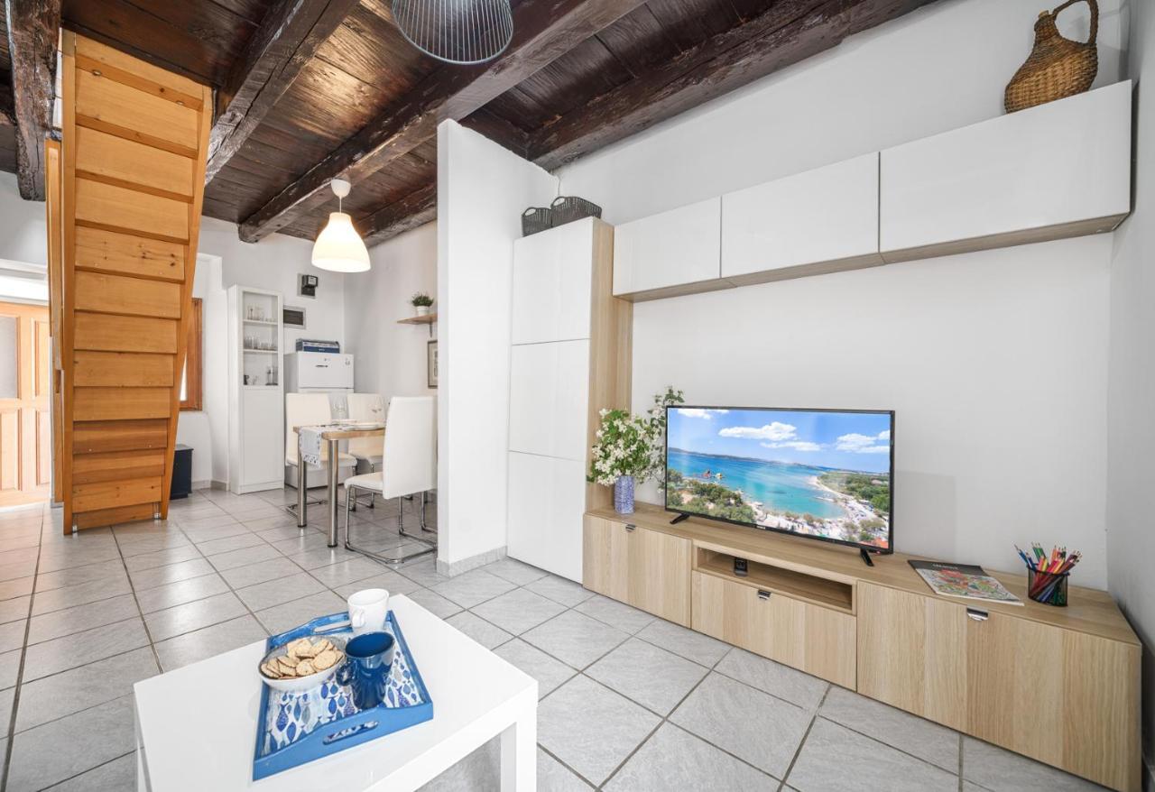 Studio Apartman Salis Vodice Apartment Екстериор снимка